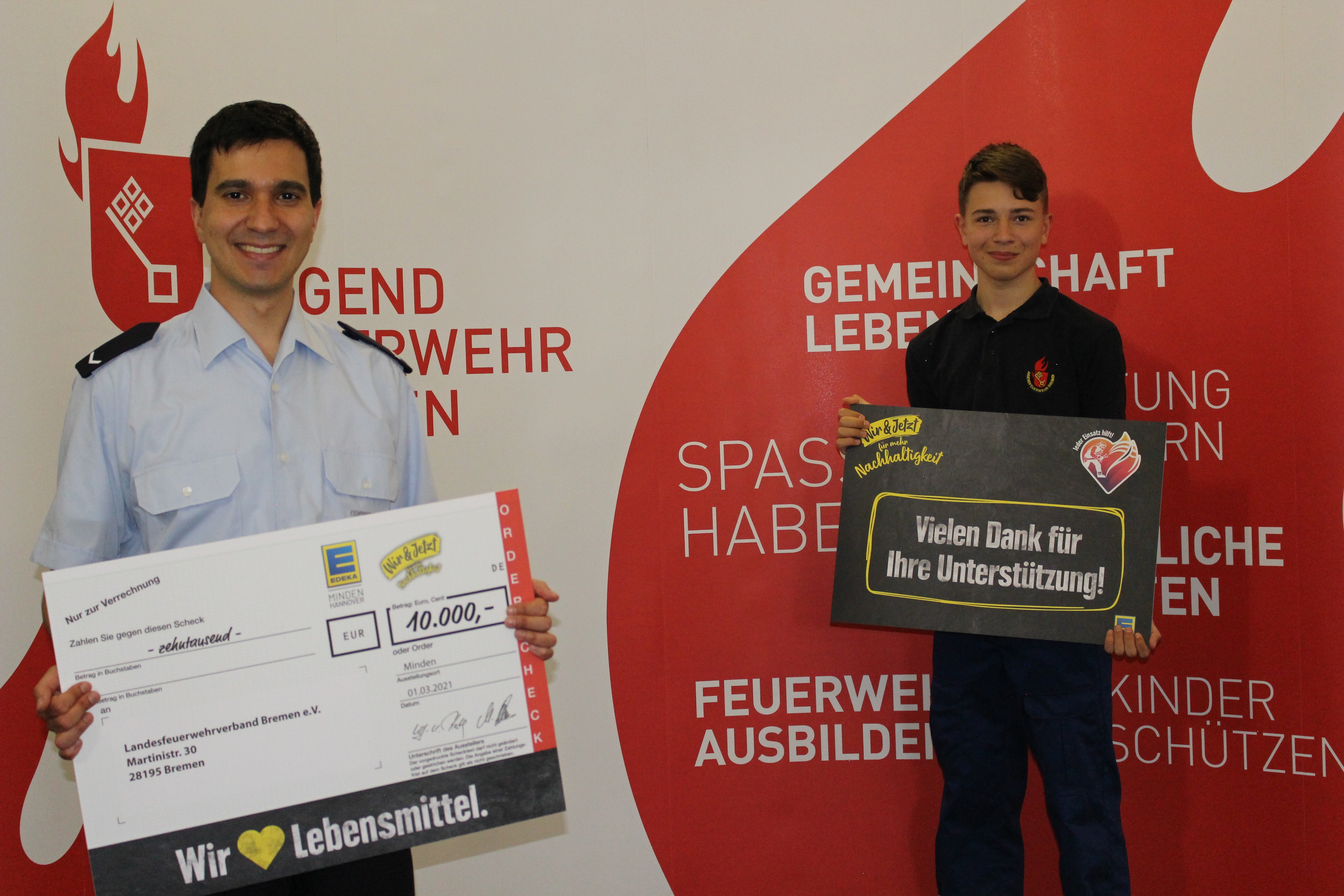 Spendenübergabe Landesfeuerwehrverband Bremen