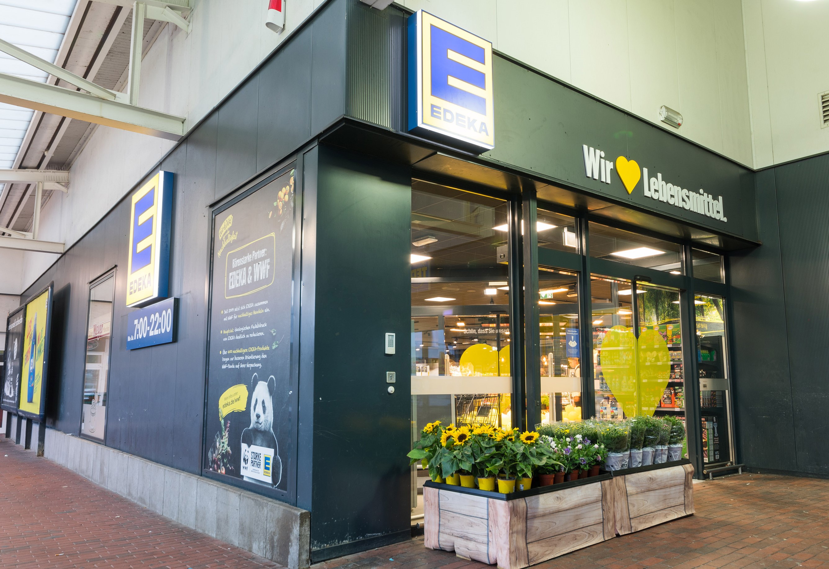 EDEKA Stockholmer Straße_Außenansicht