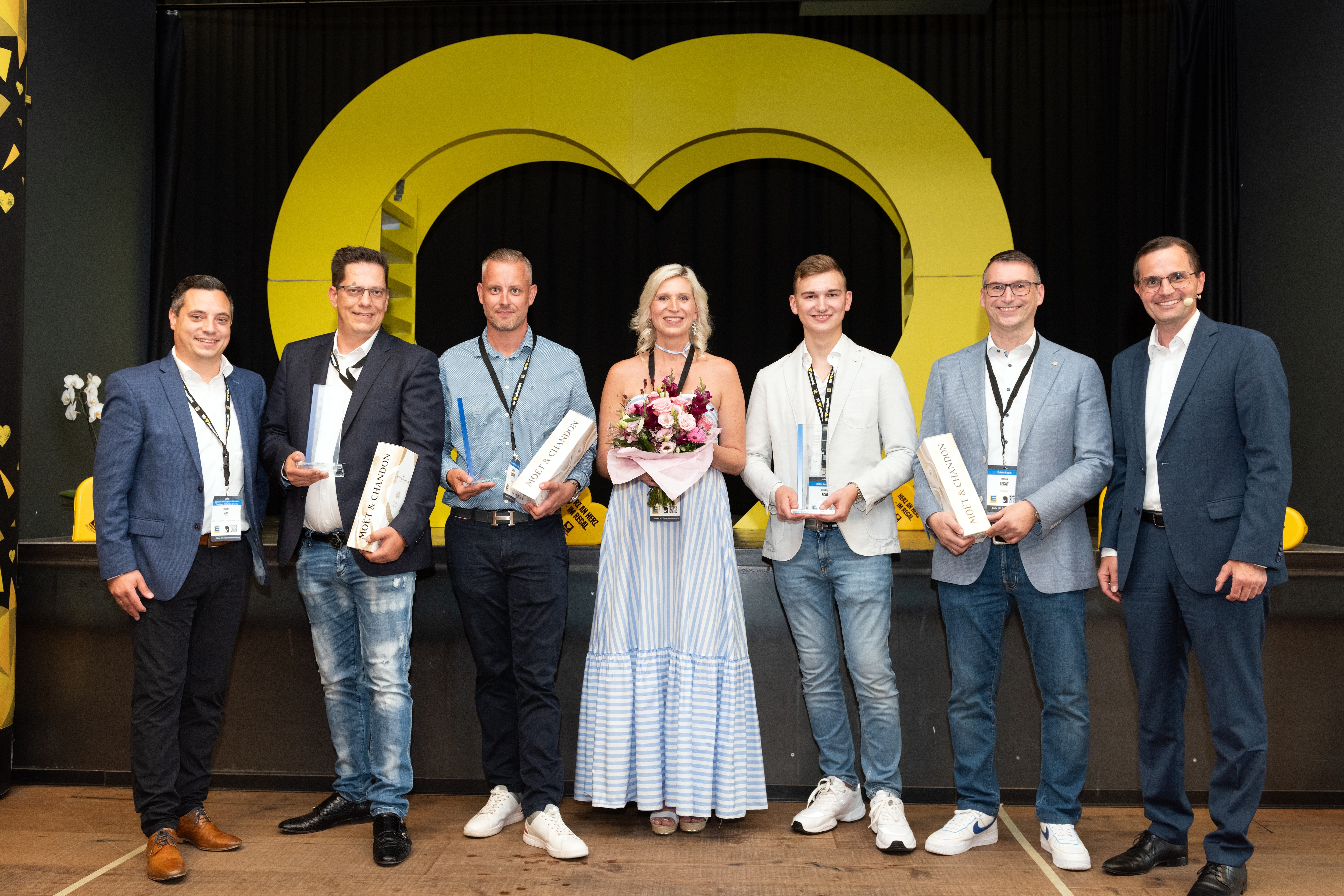 Gruppenbild vom Sieger des Edeka Cups 2024