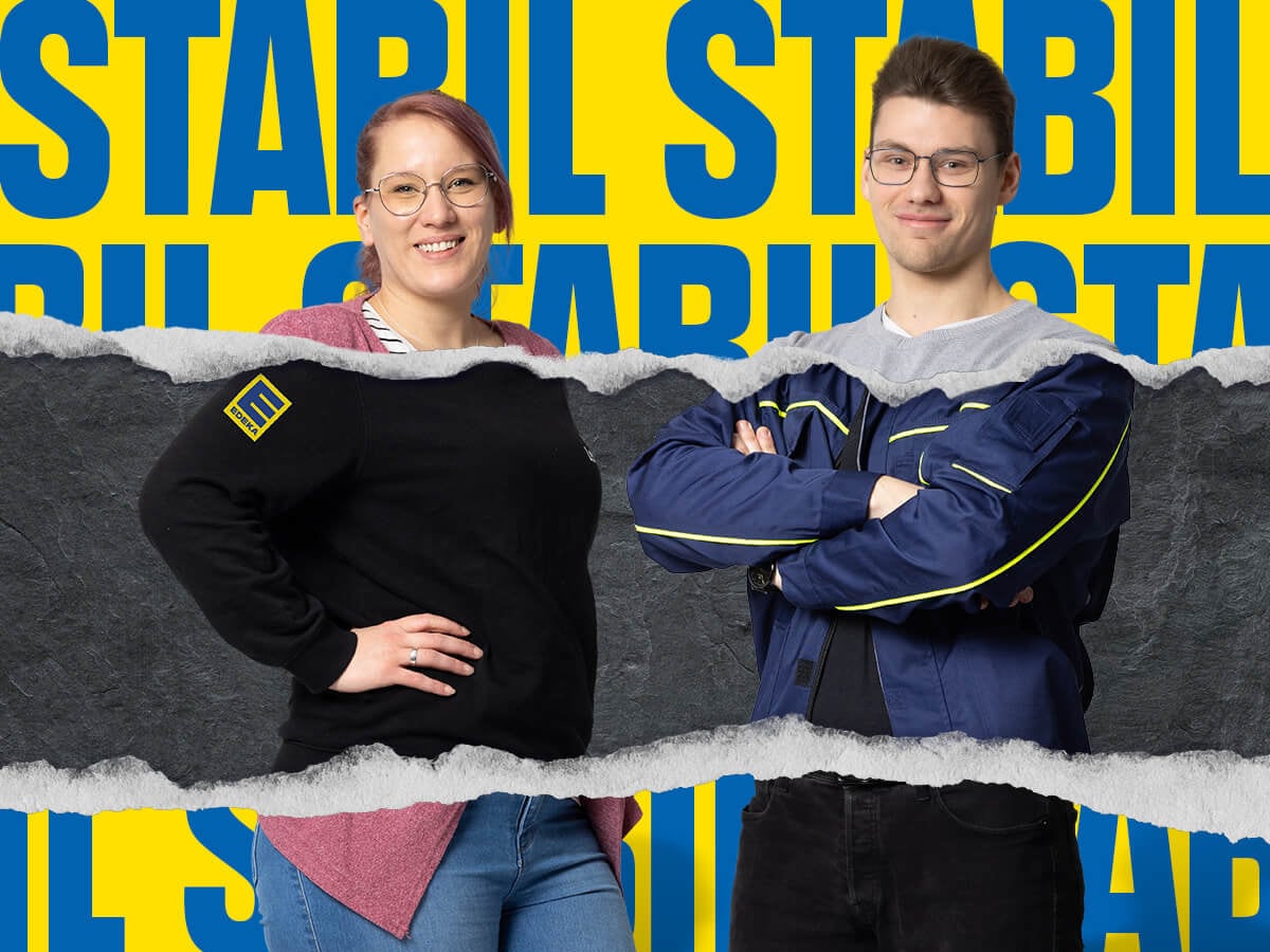 2 Azubis (links: männlich; rechts: weiblich) aus der Logistik, vor dem Hintergrund "Stabil"