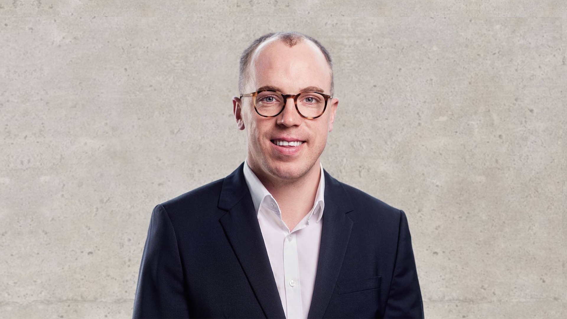 Dominik Queins (Stos)