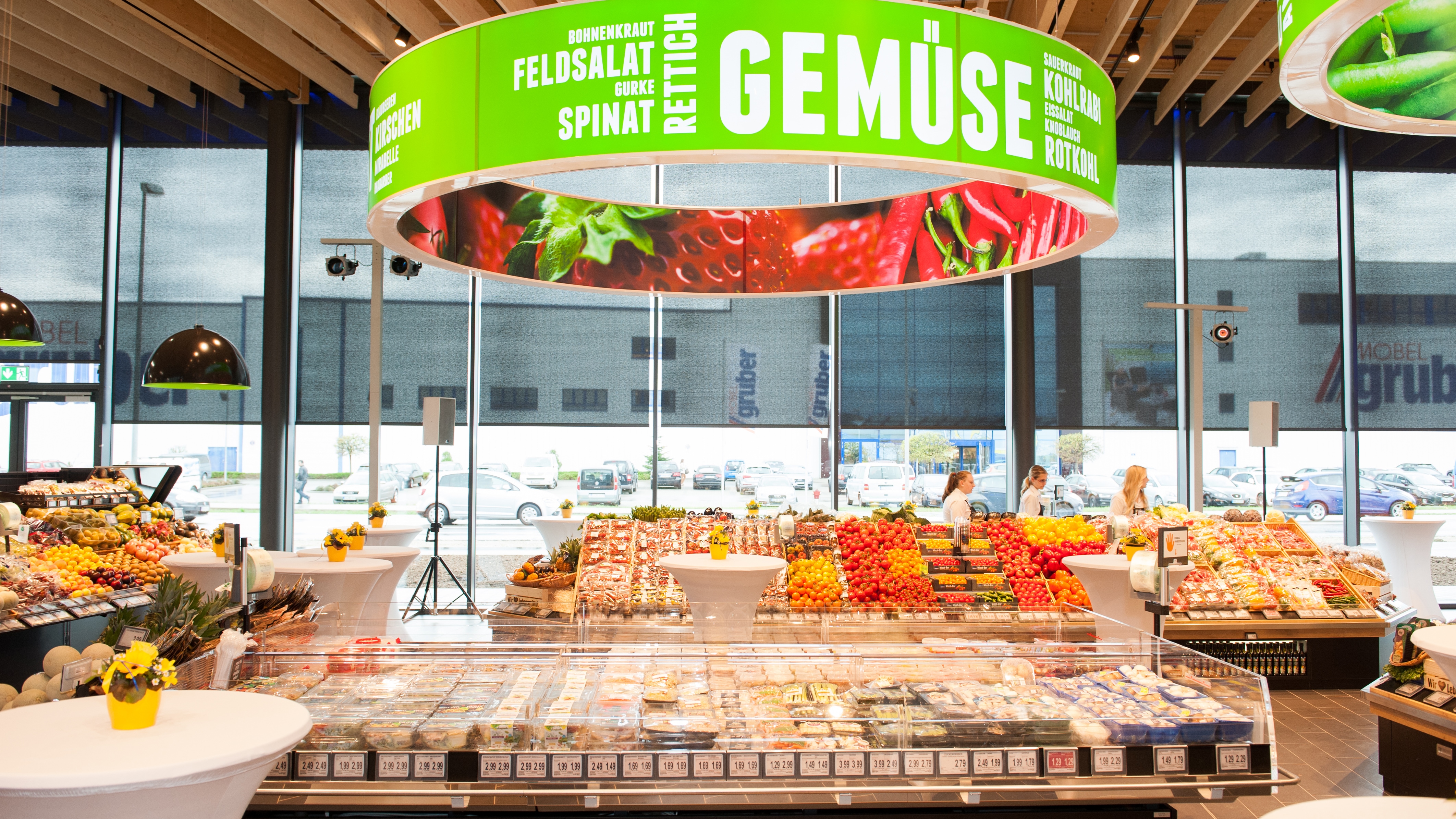 Innenansicht Gemüse-Abt.