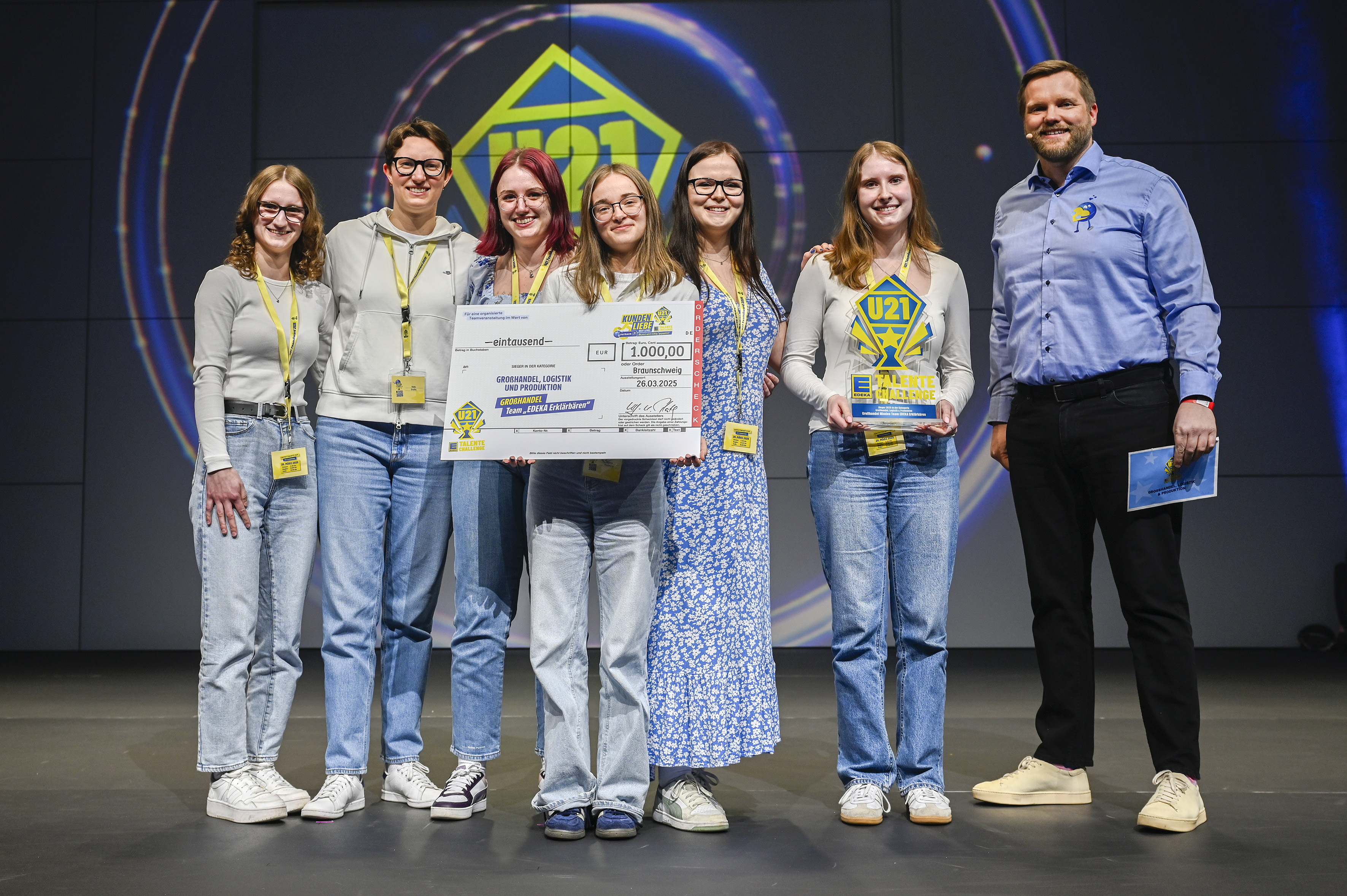 EDEKA U21 TeamAward 2025 Gewinnerteam aus dem Großhandel