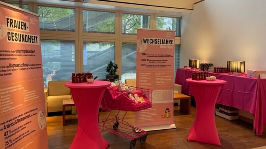 Pink Lounge in der EDEKA-Zentrale