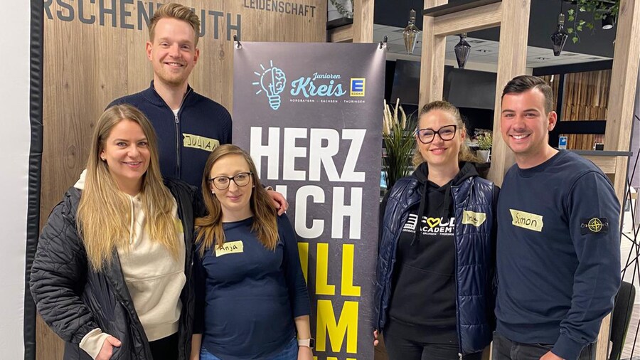 Gruppenfoto Juniorenkreis Vortrag