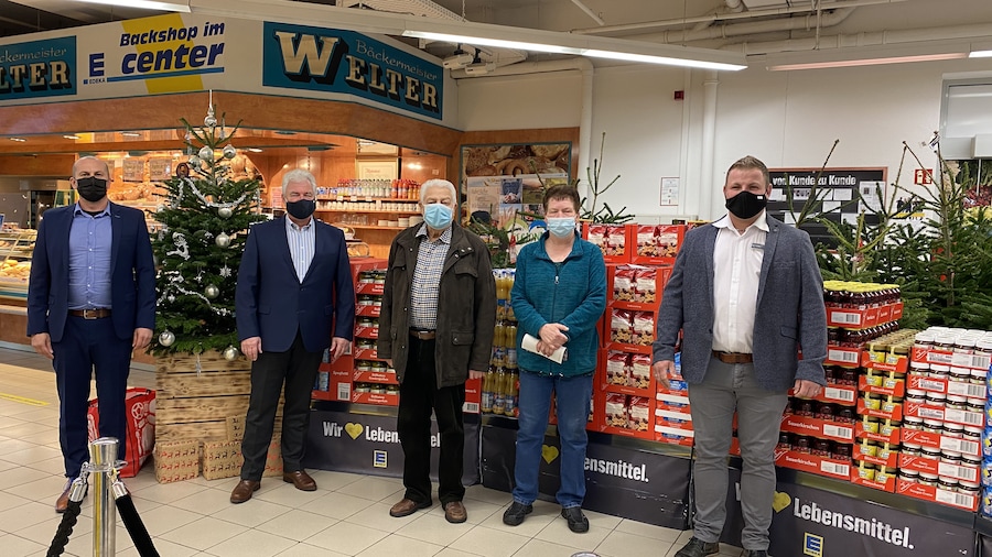 Spendenübergabe Regener Tafel