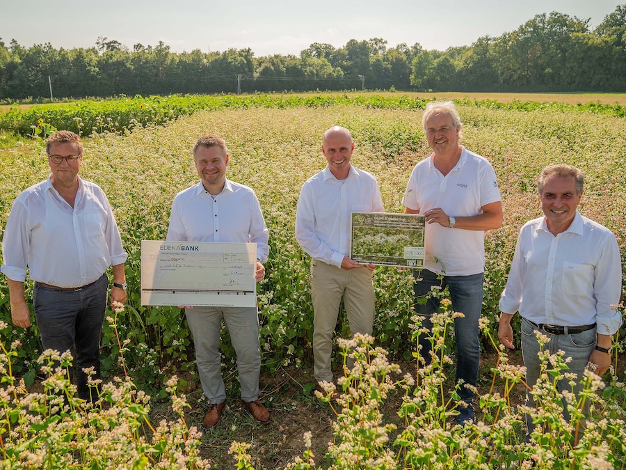  Mehr Vielfalt auf den Feldern: Naturschutzprojekt der Uni Hohenheim ausgezeichnet 