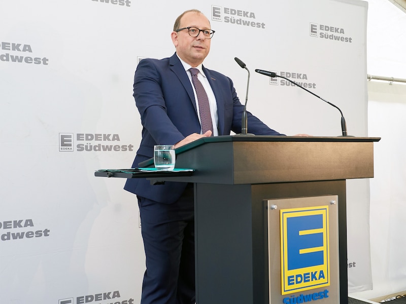 EDEKA Südwest Reiner Huber Sprecher der Geschäftsführung Grundsteinlegung Rastatt 