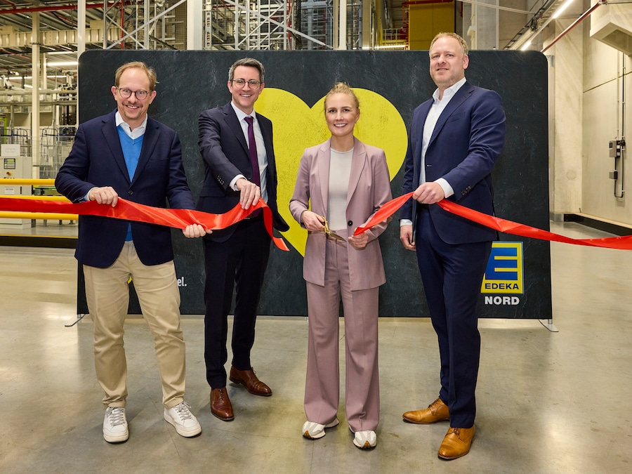 Feierliche Inbetriebnahme des Logistikzentrums Neumünster-Eichhof